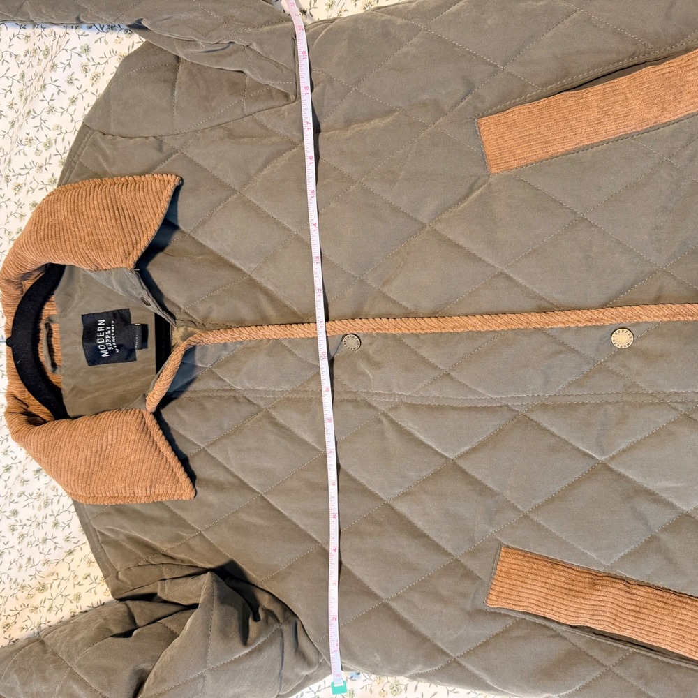 Modern Supply Sanctuary Women's M Olive Green Quilted Corduroy Trim Barn Jacket - Picture 3 of 5